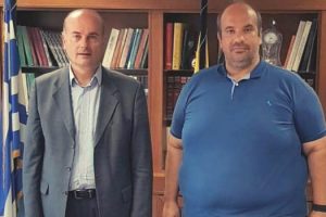 Εκτελεστικός γραμματέας κ. Γρηγόρης Γρηγοριάδης και Αντιπεριφερειάρχης Γρεβενών κ. Ιωάννης Γιάτσιος