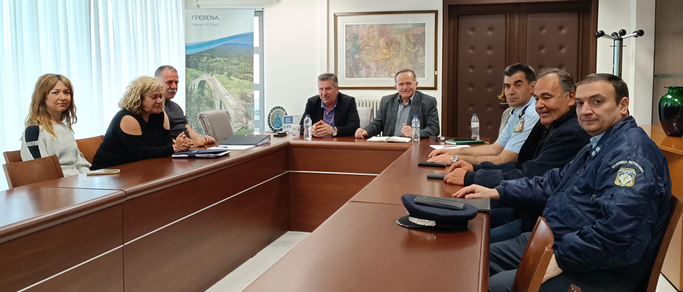 Συντονιστική συνάντηση φορέων της Π.Ε. Γρεβενών για τη διαχείριση και φροντίδα των ιπποειδών