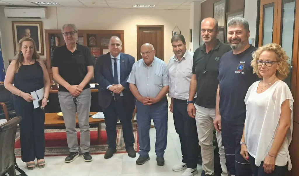 Σύσκεψη εργασίας για τη μετεγκατάσταση του ΕΚΑΒ Γρεβενών στο νέο κτίριο.