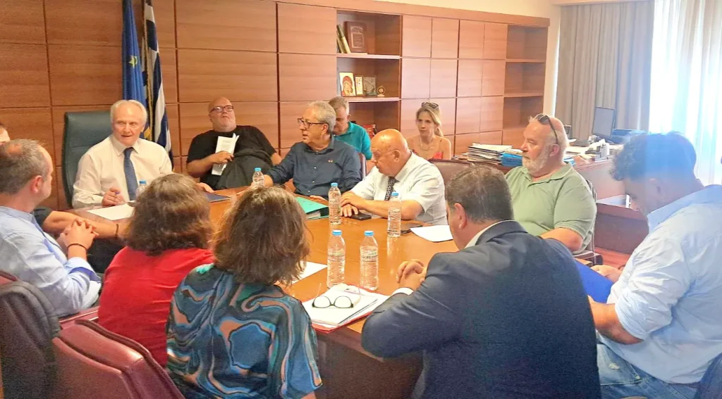Συνάντηση στο Υπουργείο Αγροτικής Ανάπτυξης και Τροφίμων για την αντιμετώπιση της προσβολής από ακρίδες στις καλλιέργειες μηδικής του Νομού Γρεβενών.