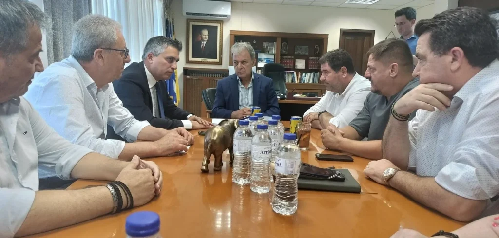 Συνάντηση εργασίας με τον Υπουργό Υποδομών και Μεταφορών Χρίστο Δήμα.
